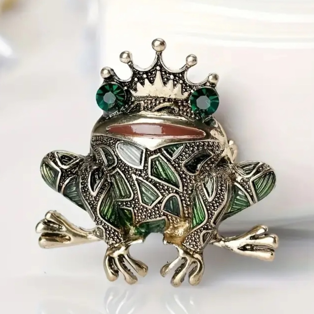 3/$20 Sparkly Frog King Pin Brooch Gold-tone